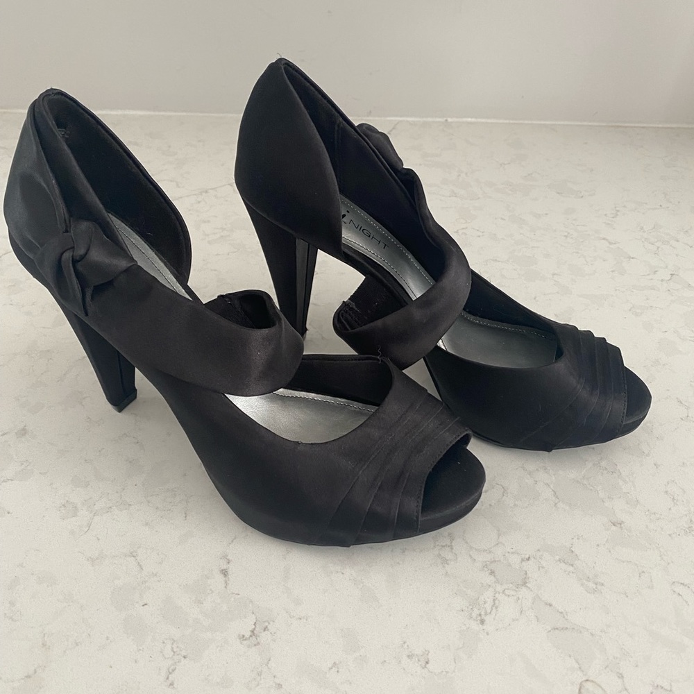 Fioni Night Satin Heels